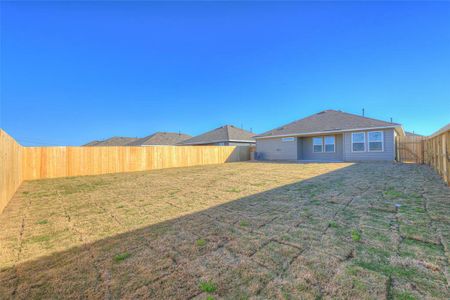New construction Single-Family house 1061 Argonne Forest, Seguin, TX 78155 - photo 24 24