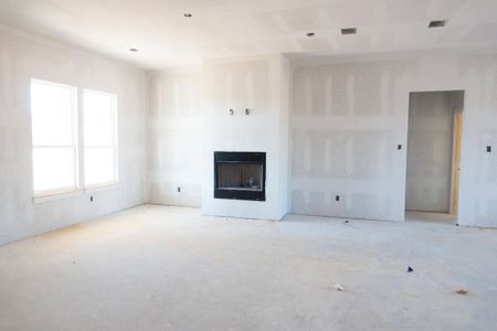 New construction Single-Family house 2008 Feather Lane, Weatherford, TX 76088 2201 Abrams- photo 14 14