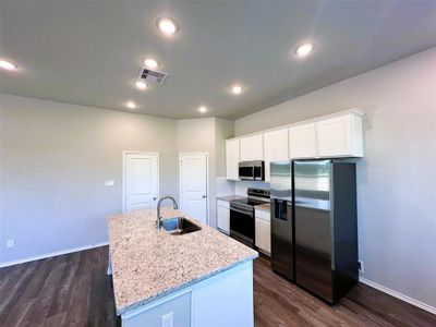 New construction Single-Family house 12144 Brazos Drive, Willis, TX 77318 - photo 4 4