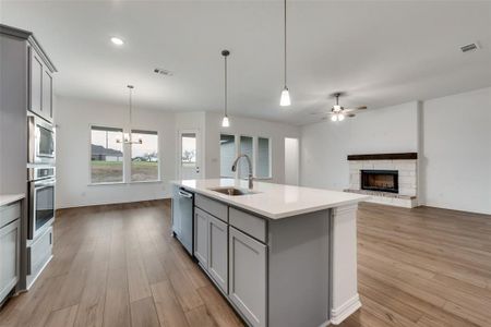 New construction Single-Family house 211 Big Bend Trail, Valley View, TX 76272 Verbena- photo 13 13