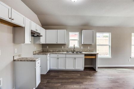 New construction Single-Family house 4930 Ramey Avenue, Fort Worth, TX 76105 - photo 5 5