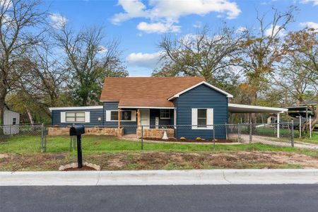 New construction Single-Family house 707 Liberty Street, Weatherford, TX 76086 - photo