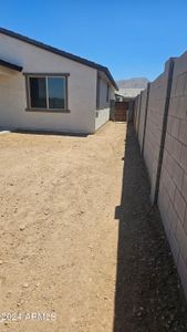 New construction Single-Family house 22362 W Burnett Road, Surprise, AZ 85387 - photo 5 5