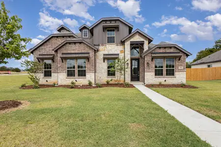 New construction Single-Family house 1807 Osage Court, DeSoto, TX 75115 - photo 0