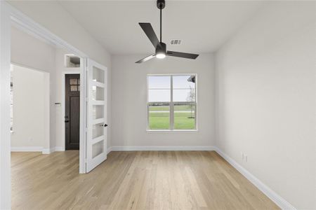 New construction Single-Family house 330 Waterview Drive, Gunter, TX 75058 Concept 2406- photo 5 5
