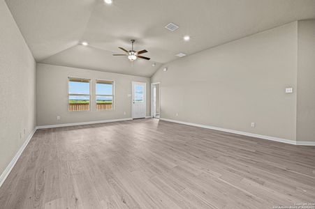 New construction Single-Family house 8439 Aloe Vera Trace, San Antonio, TX 78222 Eastland- photo 27 27
