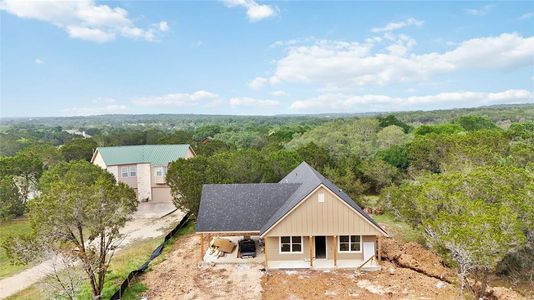 New construction Single-Family house 27 Meadow Oak Ct, Wimberley, TX 78676 - photo 4 4
