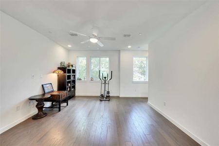New construction Single-Family house 814 North Bluff Dr, Unit 87, Austin, TX 78745 - photo 10
