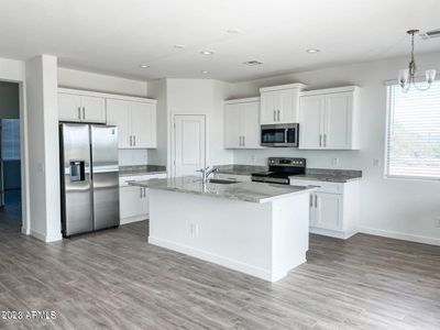 New construction Single-Family house 10045 East Dynamite Boulevard, Scottsdale, AZ 85262 - photo 4 4