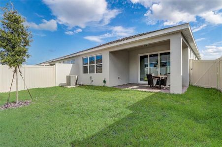 New construction Single-Family house 2739 Summer Retreat Lane, Kissimmee, FL 34744 - photo 37 37