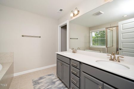 New construction Townhouse house 8021 Windthorn Place, Cary, NC 27519 - photo 13 13