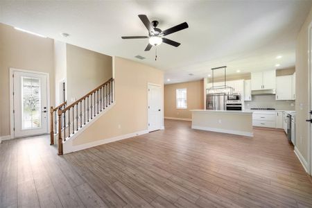 New construction Single-Family house 7817 Somersworth Drive, Kissimmee, FL 34747 - photo 4 4