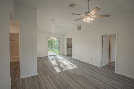 New construction Single-Family house 2012 Se 173Rd Court, Silver Springs, FL 34488 - photo 8 8