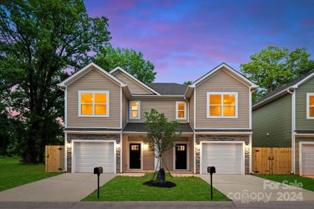 New construction Townhouse house 4719 Crestmont Drive, Charlotte, NC 28205 - photo 0