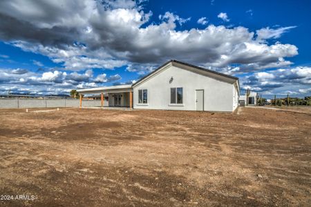 New construction Single-Family house 29318 N 163Rd Drive, Surprise, AZ 85387 - photo 18 18