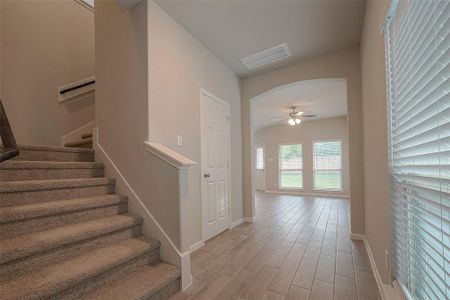 New construction Single-Family house 414 Emerald Thicket, Humble, TX 77336 - photo 3 3