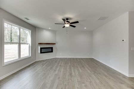 New construction Single-Family house 2584 Hickory Valley Drive, Snellville, GA 30078 - photo 5 5