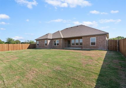 New construction Single-Family house 136 Panther Loop, Mabank, TX 75147 - photo 24 24