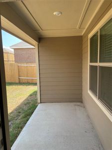 New construction Single-Family house 337 Bearman Drive, Fort Worth, TX 76120 - photo 16 16