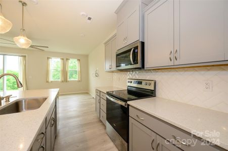 New construction Townhouse house 1105 Bigelow Street, Charlotte, NC 28269 - photo 7 7