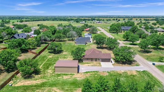 New construction Single-Family house 150 Bobby Sam Court, Collinsville, TX 76233 - photo 7 7