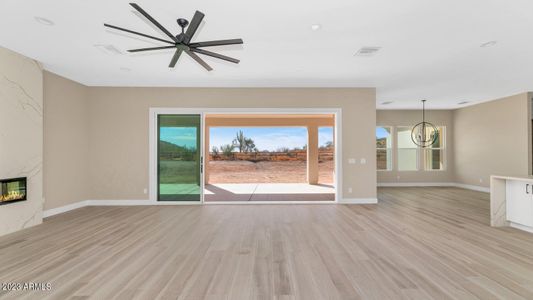 New construction Single-Family house 11 W Night Glow Drive, Phoenix, AZ 85085 - photo 10 10