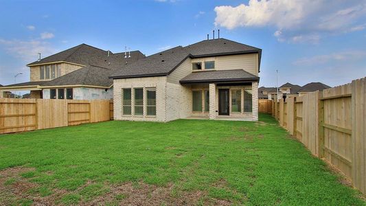 New construction Single-Family house 8839 Harbor Pines Drive, Cypress, TX 77433 Design 2442W- photo 7 7