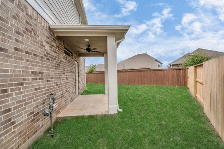 New construction Single-Family house 10038 Rosette Drive, Iowa Colony, TX 77583 Storybrooke - Courtyard Collection- photo 4 4