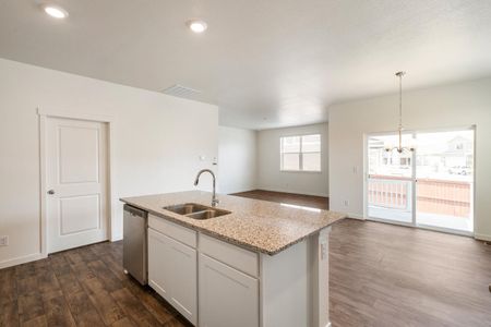 New construction Single-Family house 4725 Antler Way, Johnstown, CO 80534 - photo 22 22