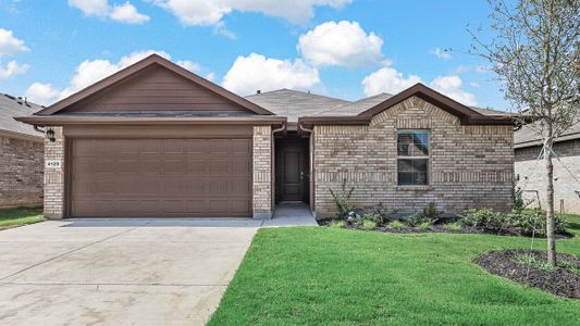 New construction Single-Family house 10140 Poinsett Way, Fort Worth, TX 76108 - photo 0