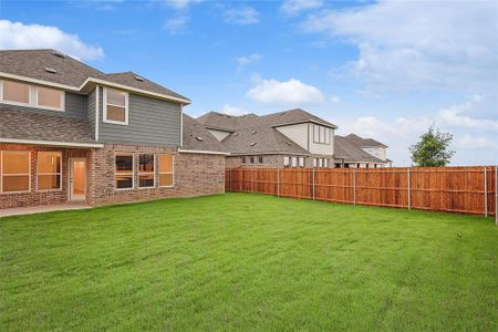 New construction Single-Family house 5045 Hitching Post Drive, Fort Worth, TX 76036 Premier Series - Hickory- photo 25 25