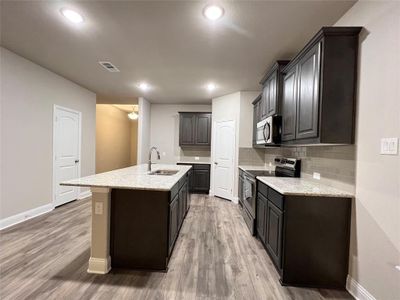 New construction Single-Family house 528 Firethorn Drive, Royse City, TX 75189 - photo 5 5