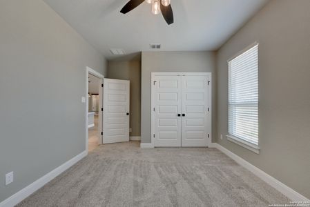 New construction Single-Family house 114 Wild Persimmon Trail, Marion, TX 78124 - photo 19 19