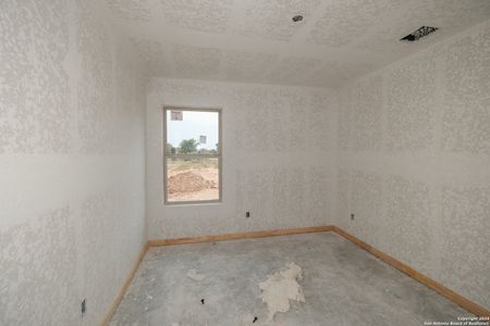 New construction Single-Family house 9321 Bronze Canyon, San Antonio, TX 78002 Esparanza- photo 7 7