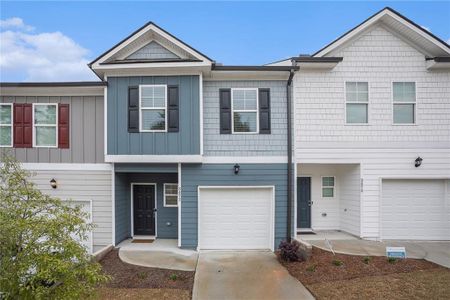 New construction Townhouse house 3472 Lakeview Creek, Lithonia, GA 30038 - photo 1 1