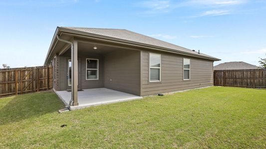 New construction Single-Family house 306 Rusted Rail Drive, Royse City, TX 75189 - photo 13 13