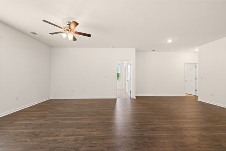 New construction Single-Family house 8612 Seabiscuit Road, Lithonia, GA 30058 - photo 9 9