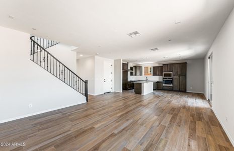 New construction Single-Family house 13526 W Cassia Trail, Peoria, AZ 85383 - photo 9 9