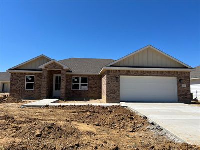 New construction Single-Family house 104 Levi Drive, Cleburne, TX 76031 - photo 0