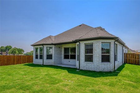 New construction Single-Family house 650 Obsidian Drive, Sherman, TX 75092 - photo 24 24