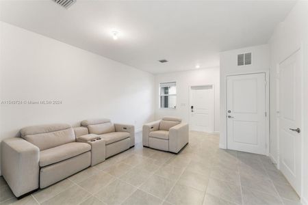 New construction Townhouse house 16242 Sw 290Th Ter, Miami, FL 33033 - photo 4 4