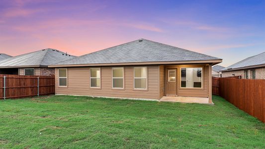 New construction Single-Family house 701 Tyler Street, Grandview, TX 75050 - photo 33 33