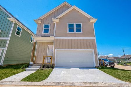 New construction Single-Family house 9606 Valeca Drive, Houston, TX 77075 - photo 0