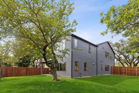 New construction Single-Family house 3316 Jubilee Trail, Dallas, TX 75229 - photo 30 30