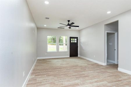 New construction Single-Family house 41 Green Tree Drive, Coldspring, TX 77331 - photo 6 6