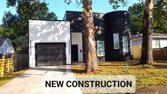 New construction Single-Family house 1618 E Overton Road, Dallas, TX 75216 - photo 0