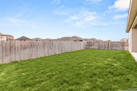 New construction Single-Family house 2732 Nueva Cordova, Seguin, TX 78155 Langley- photo 23 23