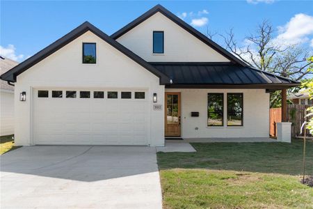 New construction Single-Family house 3012 8Th Avenue, Fort Worth, TX 76110 - photo 0