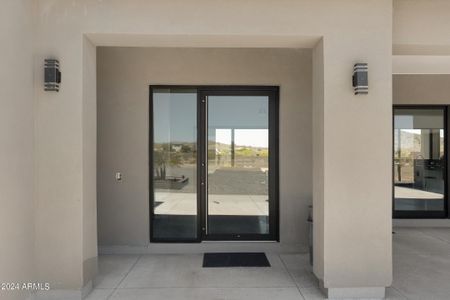 New construction Single-Family house 15325 W Desert Vista Trail, Surprise, AZ 85387 - photo 5 5