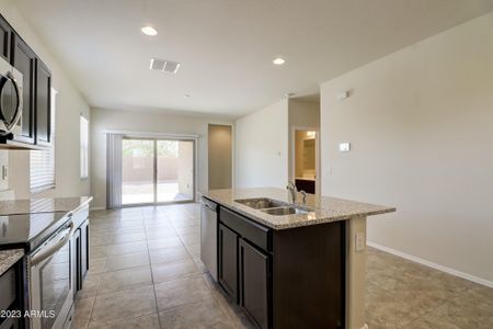 New construction Single-Family house 41054 W Sunland Drive, Maricopa, AZ 85138 Gull- photo 3 3
